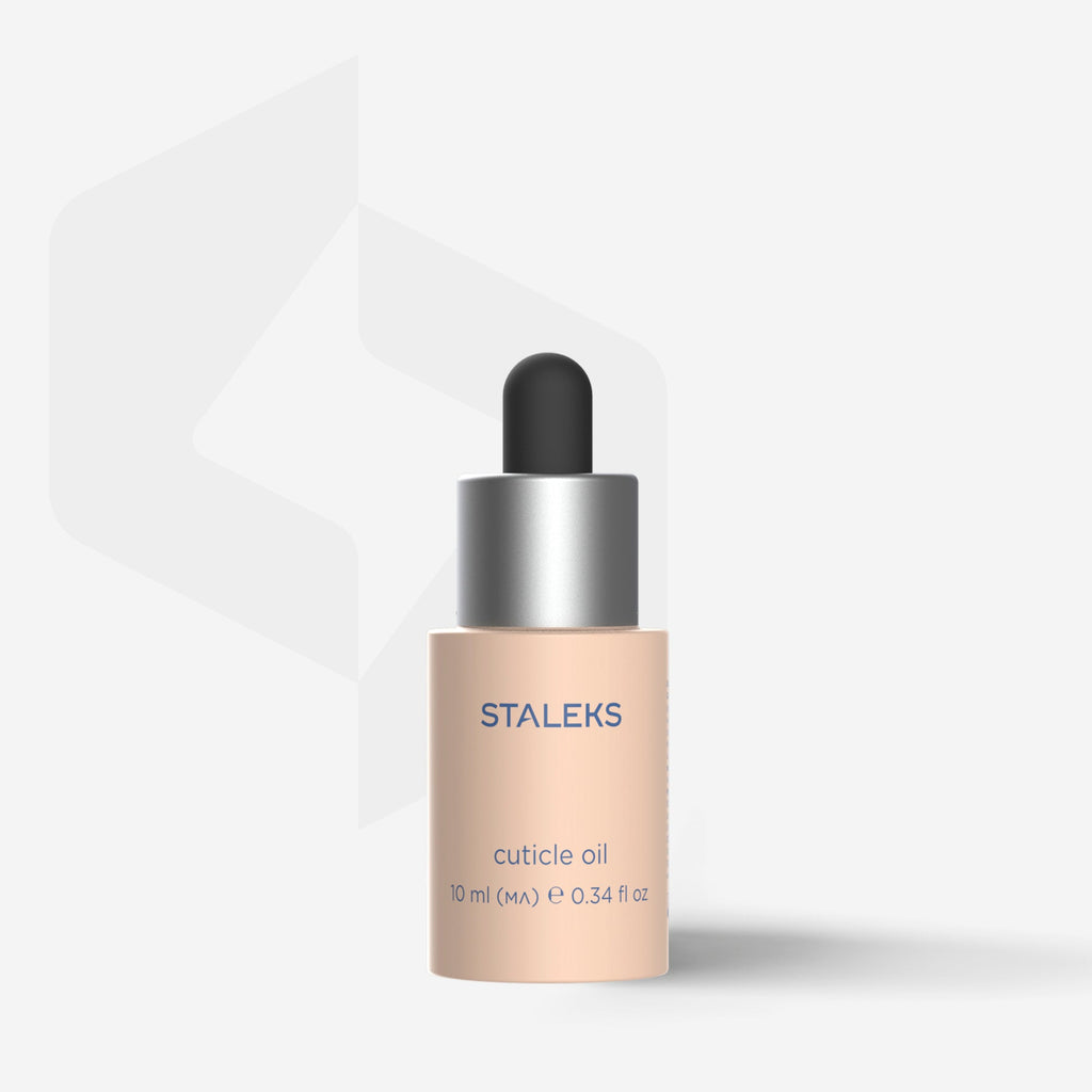 STALEKS treat.s nagų ir odelių aliejus 10 ml – aliejaus tepimas ant odelių